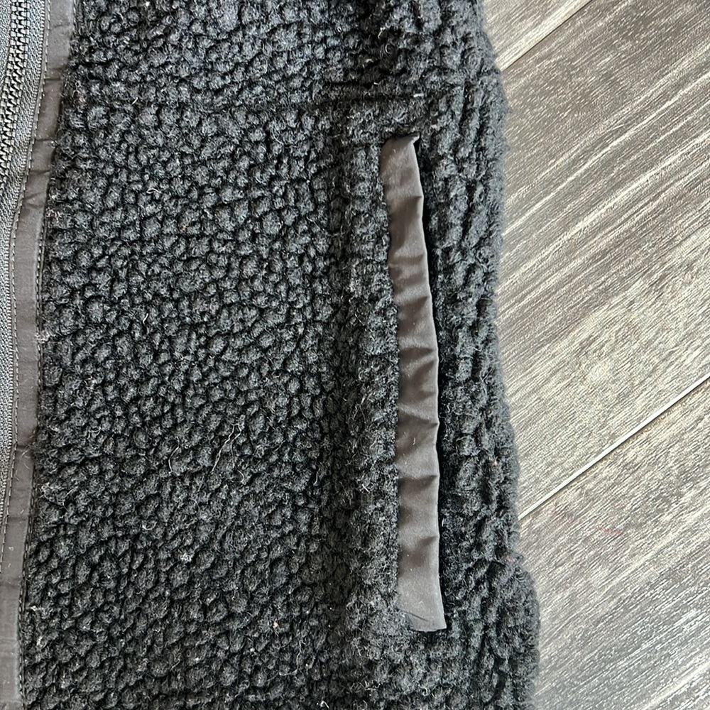Canada Goose Fleece Hooded Jacket - Picture 4 of 12
